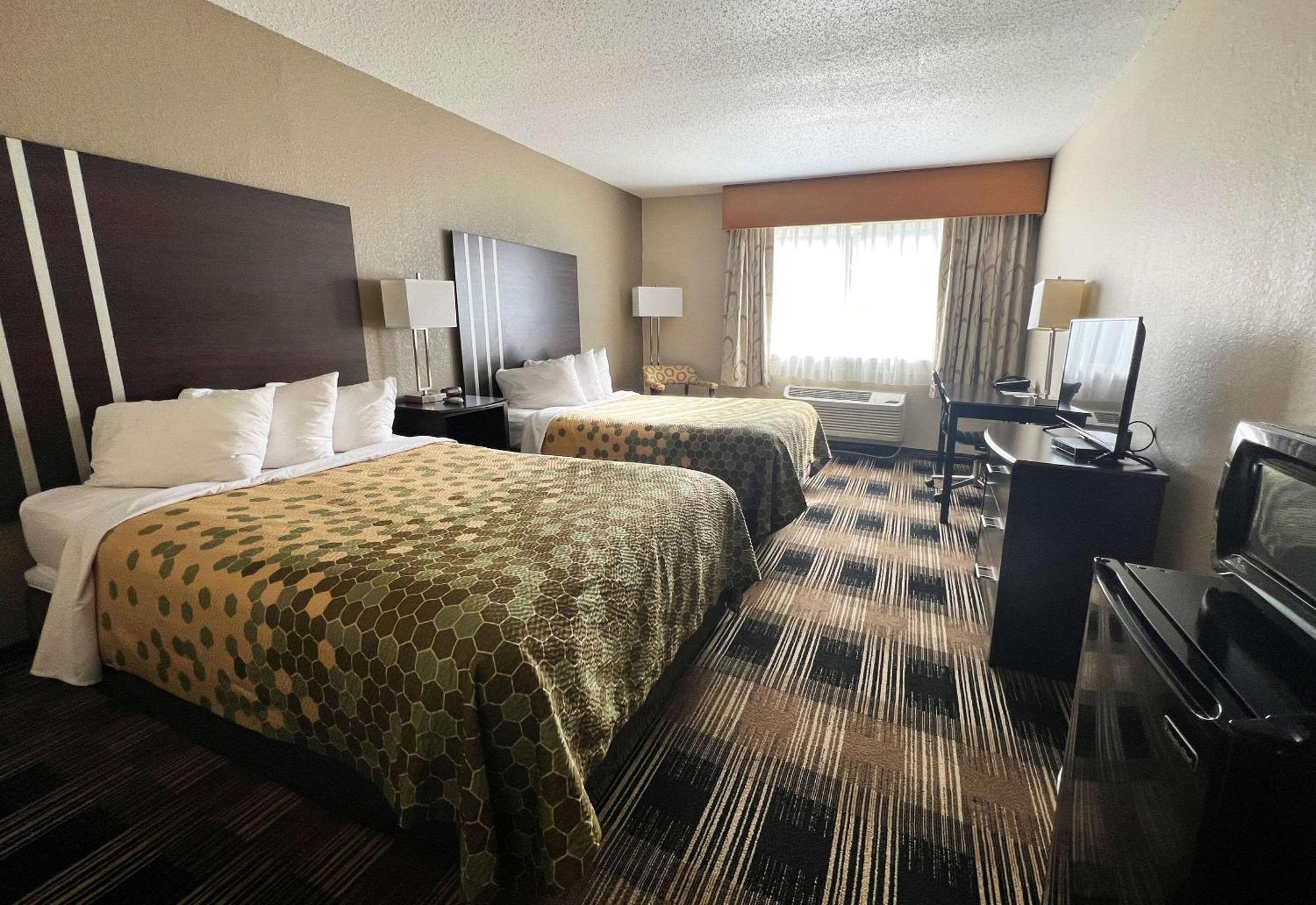 Econo Lodge Wausau - Rothschild Eksteriør billede